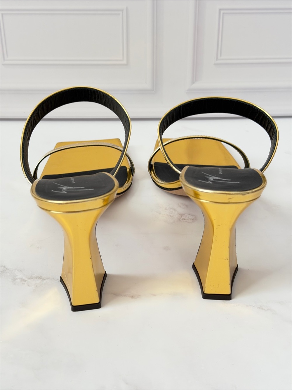 Giuseppe Zanotti Women’s Gold Metallic Leather Sandals Heels Size 38 Italy - Picture 5 of 10